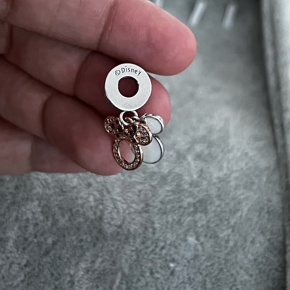 Pandora Disney, Minnie Mouse Silhouette Double Dangle Charm | Rose Gold-Plated - Picture 7 of 10